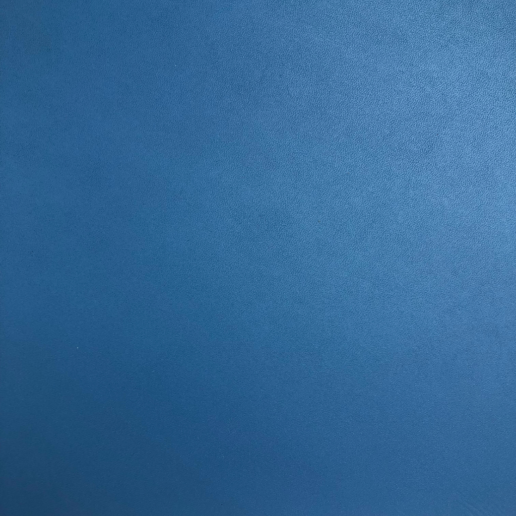 [Bientôt dispo] Cuir pleine fleur Vachette Lisse Ferme Classique Bleu clair