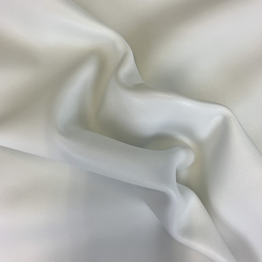 [Bientôt dispo]  Veau Lisse Ferme Classique Blanc
