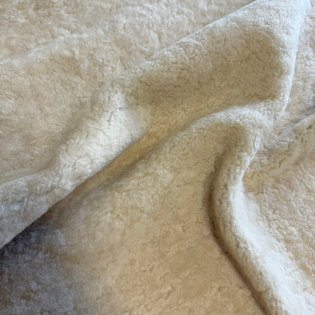   Mouton peau lainé A poils Souple Classique Beige recto / Marron verso