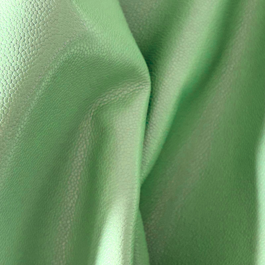   Veau Grainé caviar Souple Brillant Vert pomme