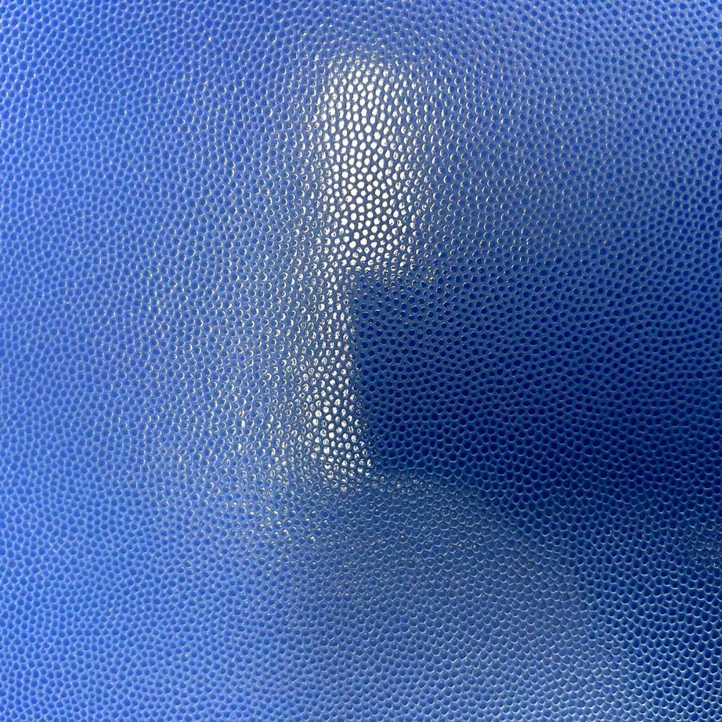   Veau Grainé mini caviar Souple Brillant Bleu électrique