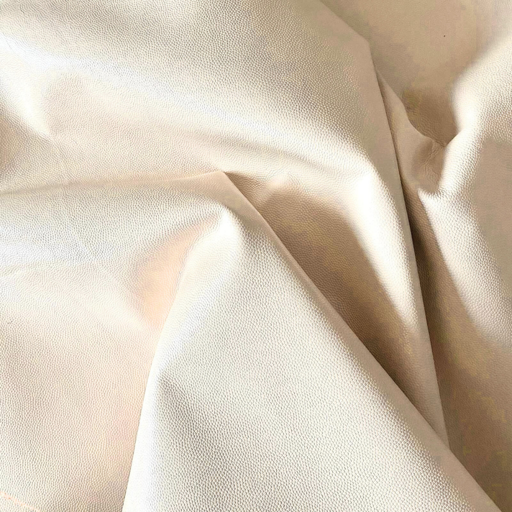   Veau Grainé mini caviar Souple Brillant Beige
