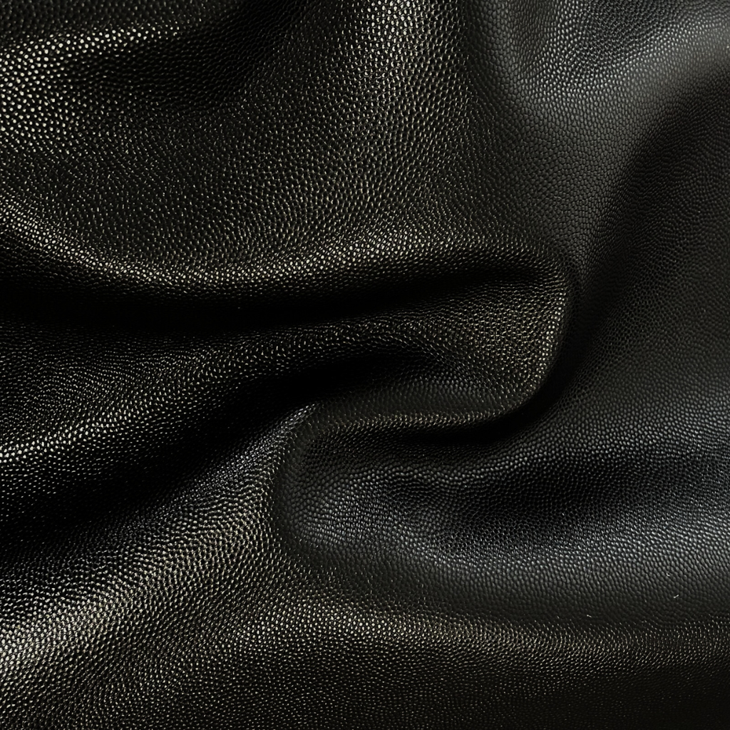   Veau Grainé mini caviar Souple Brillant Noir