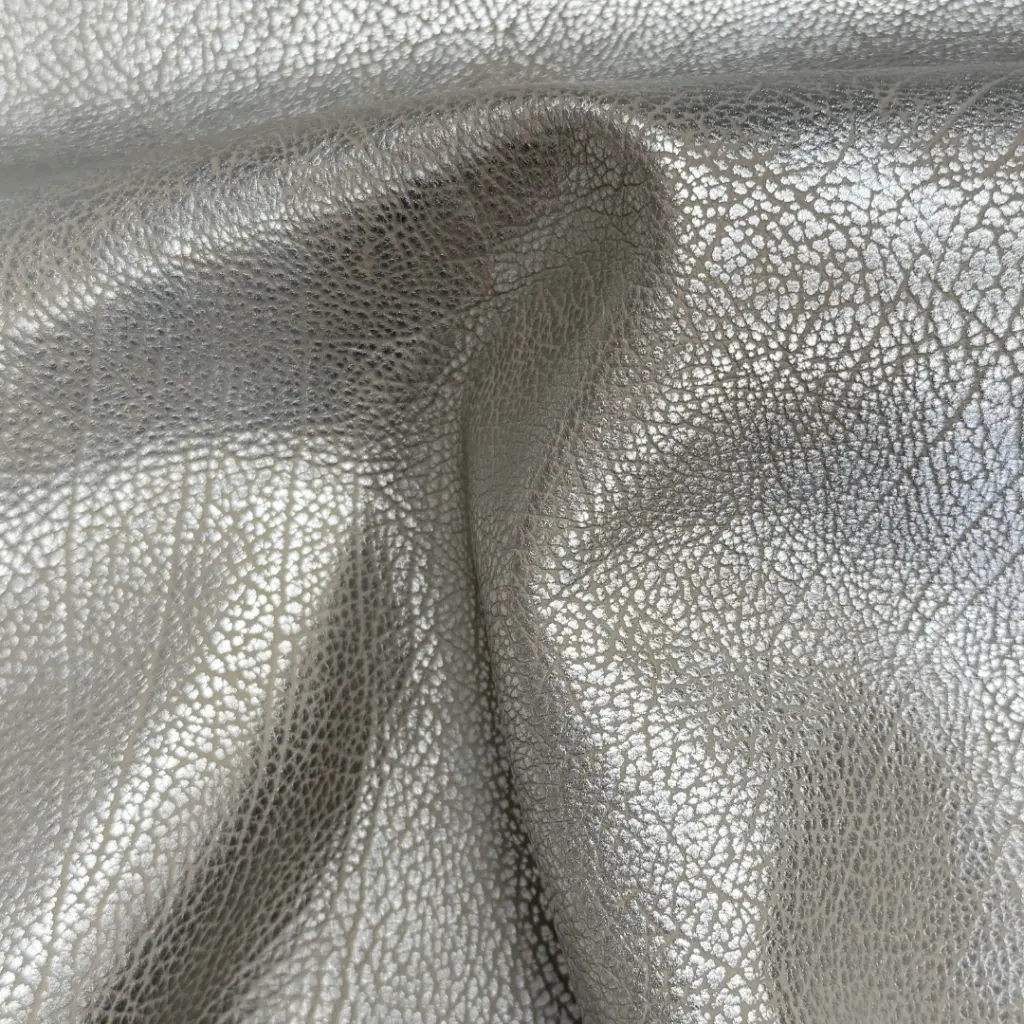 Babycalf grainé souple argent antique