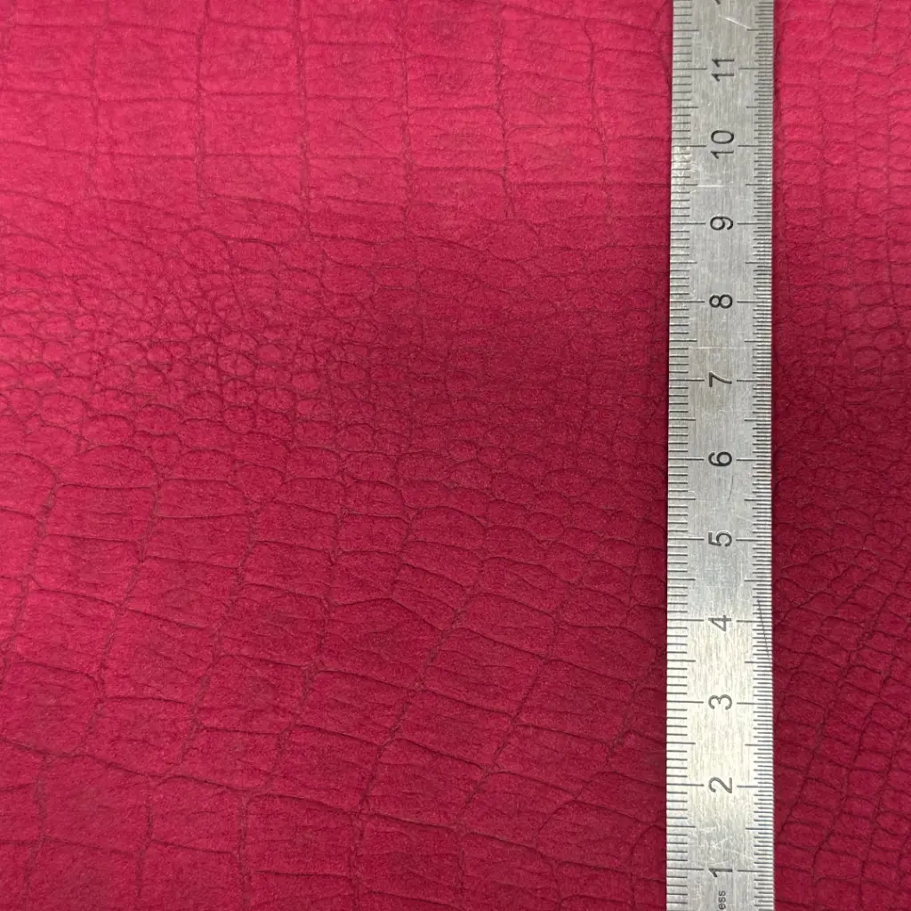 Taurillon Nubuck Embossé croco Souple Fuschia
