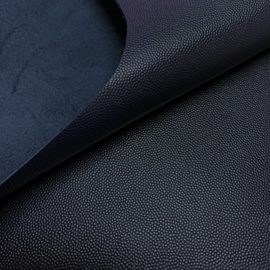  Veau Grainé mini caviar Souple Brillant Bleu nuit