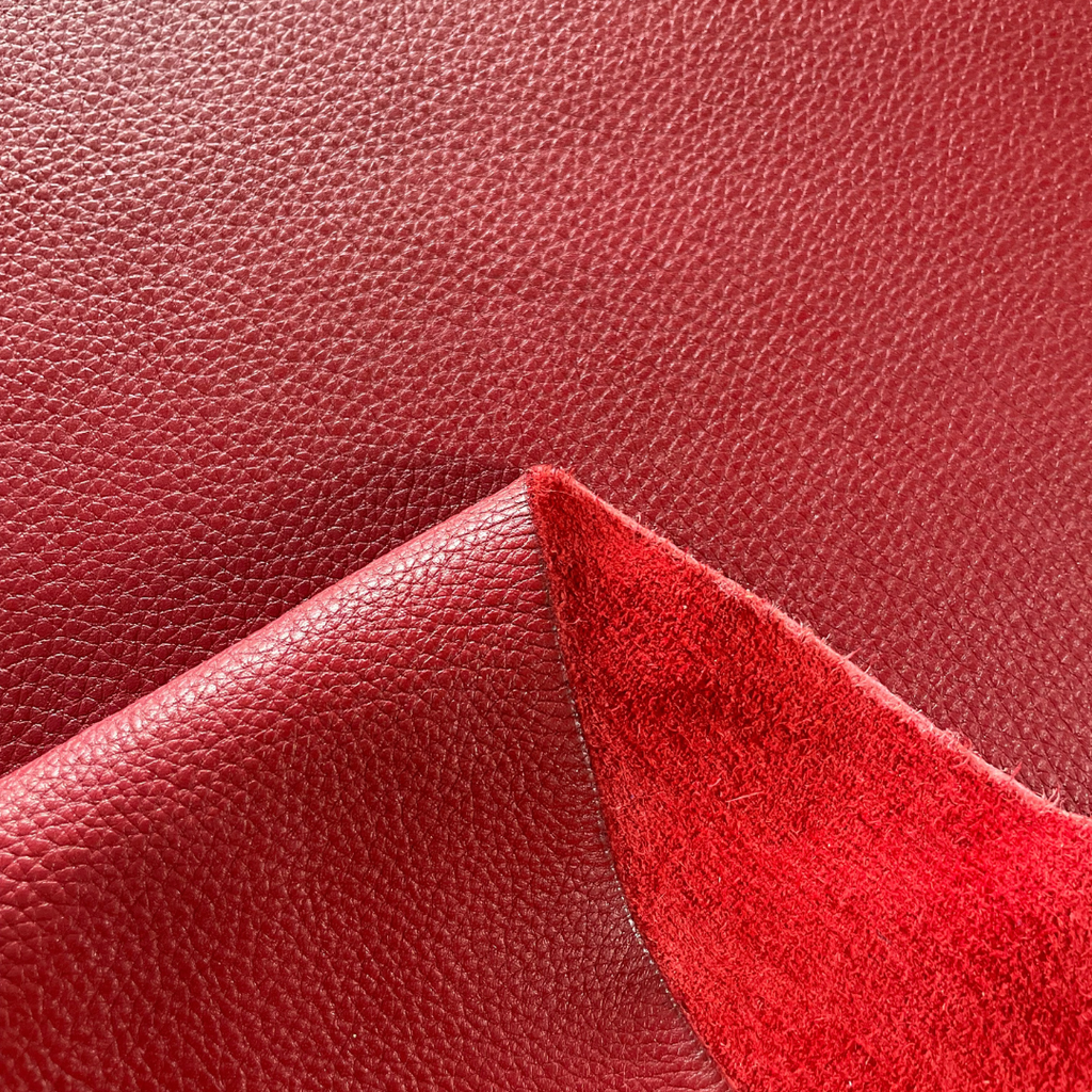Red Grained and Souple Bullhide