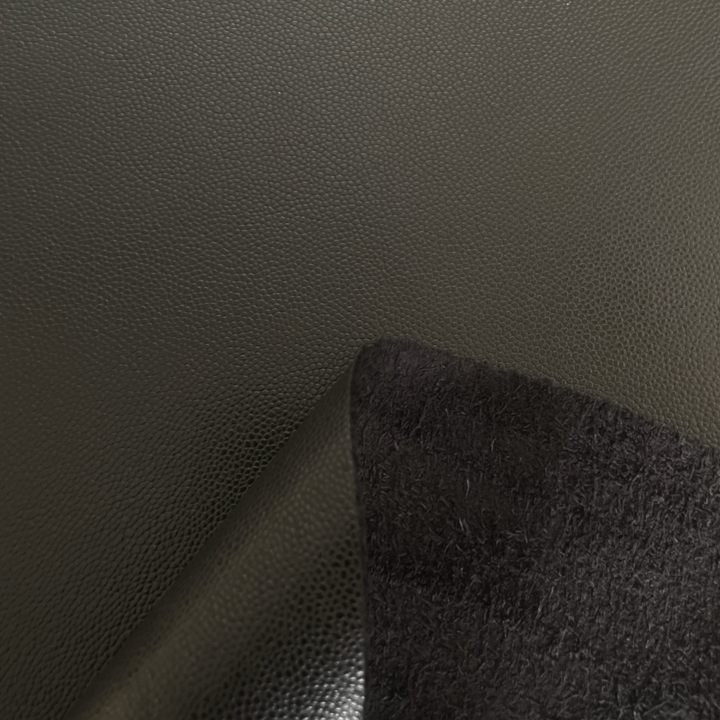   Veau Grainé mini caviar Souple Brillant Noir