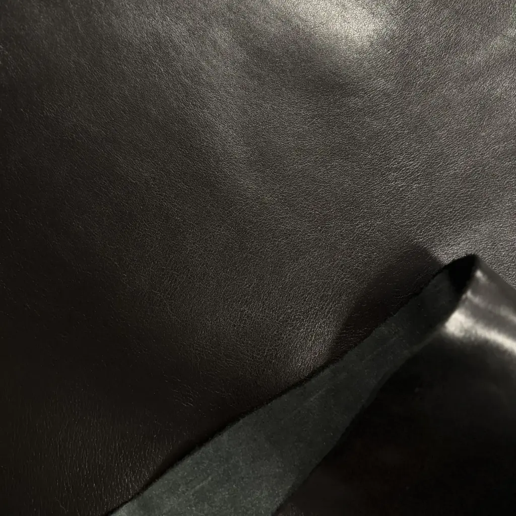 Veau Lisse Souple Brillant Noir