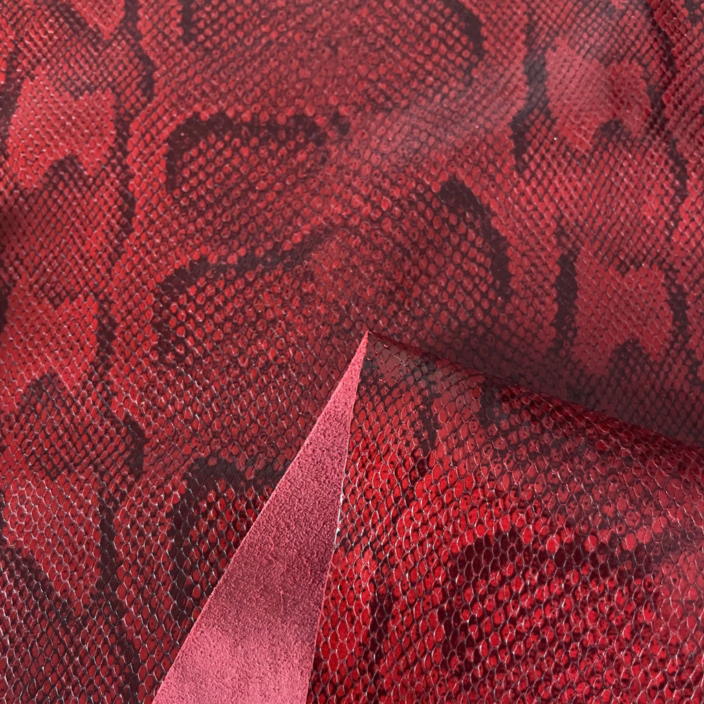 Veau Embossé python Souple Brillant Rouge foncé/Noir