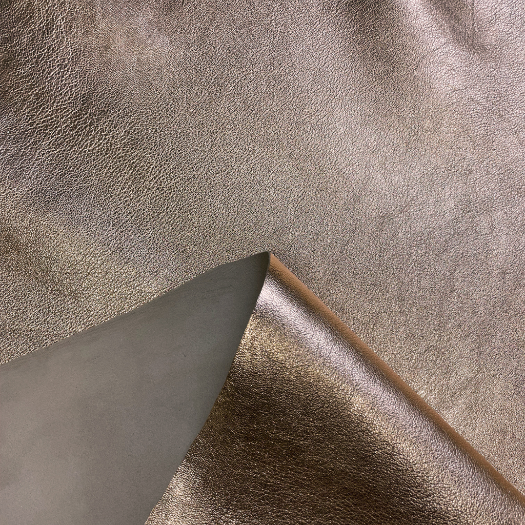   Agneau Lisse Souple Métallisé Or Rose