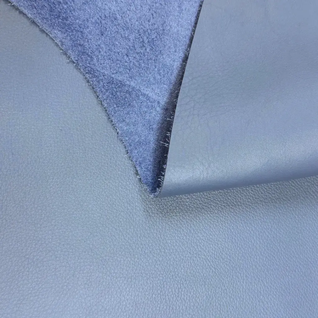 Veau Grainé Souple Classique Bleu Jean