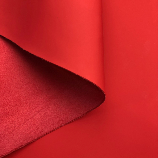 [PA-VA-LI-2R-00003] Vachette Lisse Ferme Mat Rouge