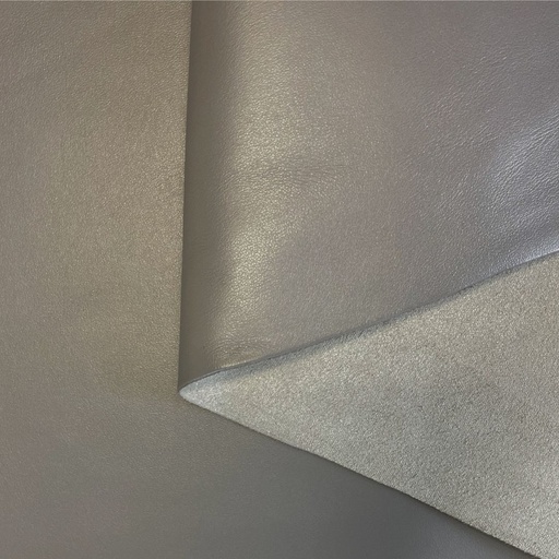 [VT-VE-LI-1G-00001] Gray Taupe Smooth Firm Shiny Calfskin