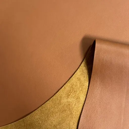 [MN-VE-LI-1F-00041] Tawny Smooth & Supple Calfskin